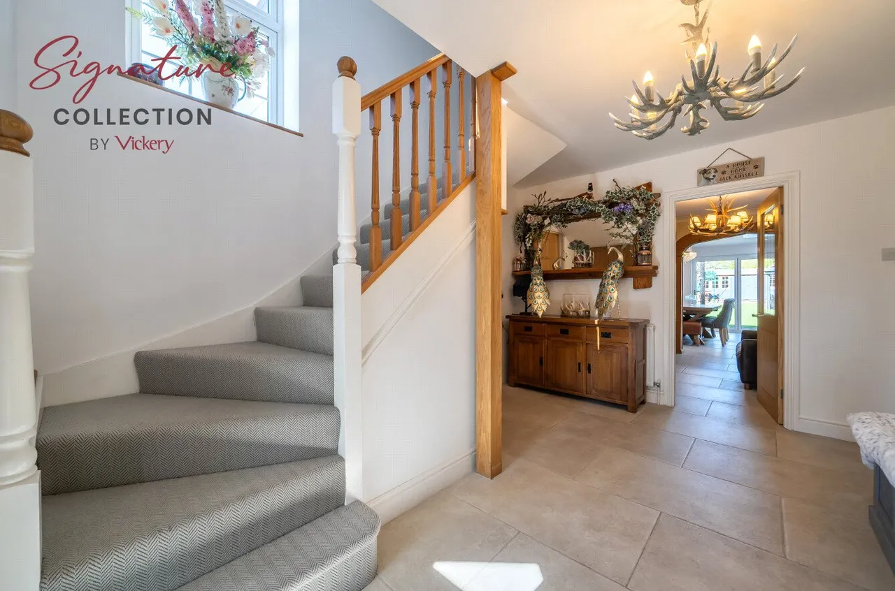 Holly Ridge, Fenns Lane, West End, Woking, GU24 9QE, photo 13