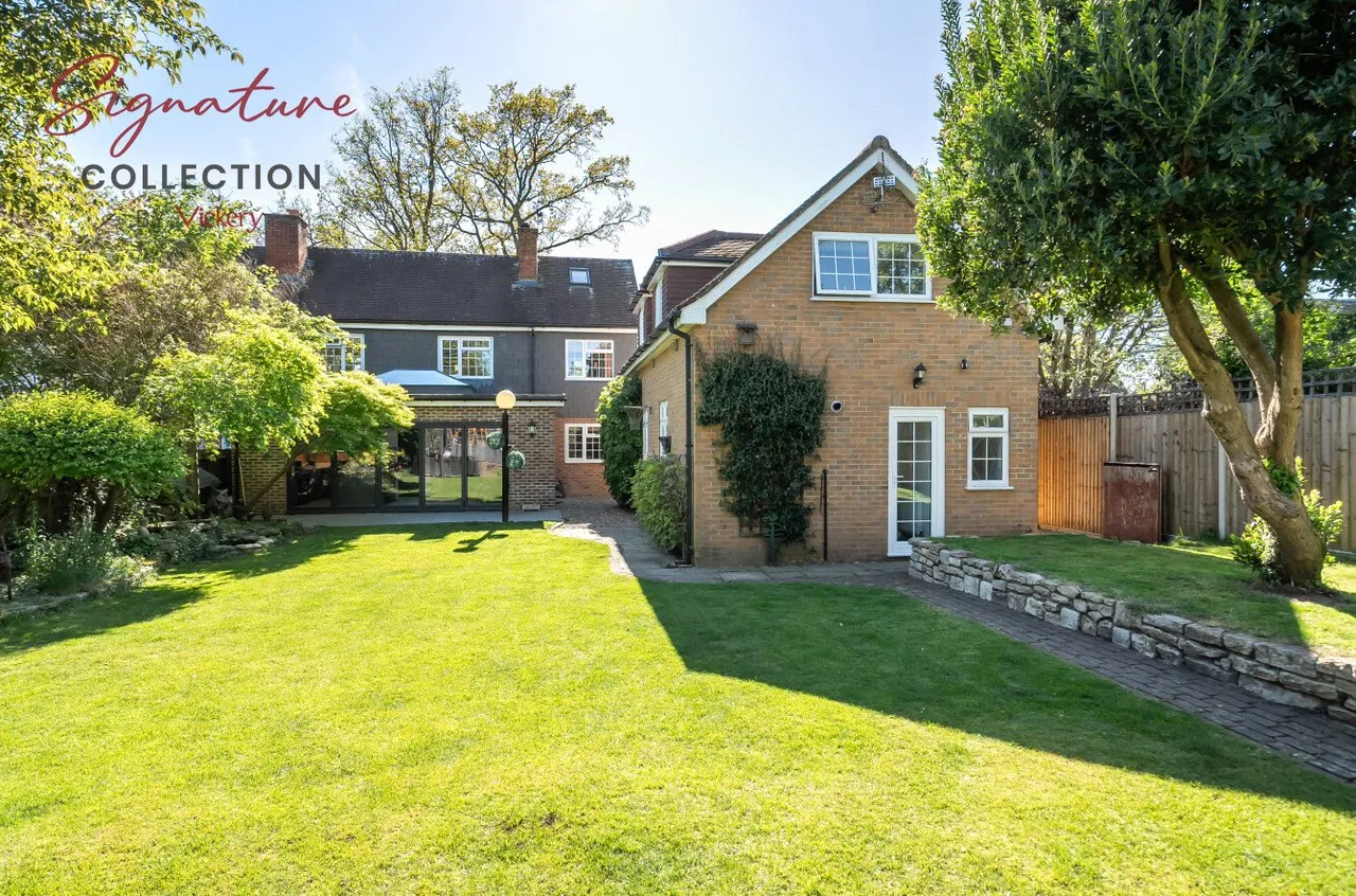 Holly Ridge, Fenns Lane, West End, Woking, GU24 9QE, photo 22