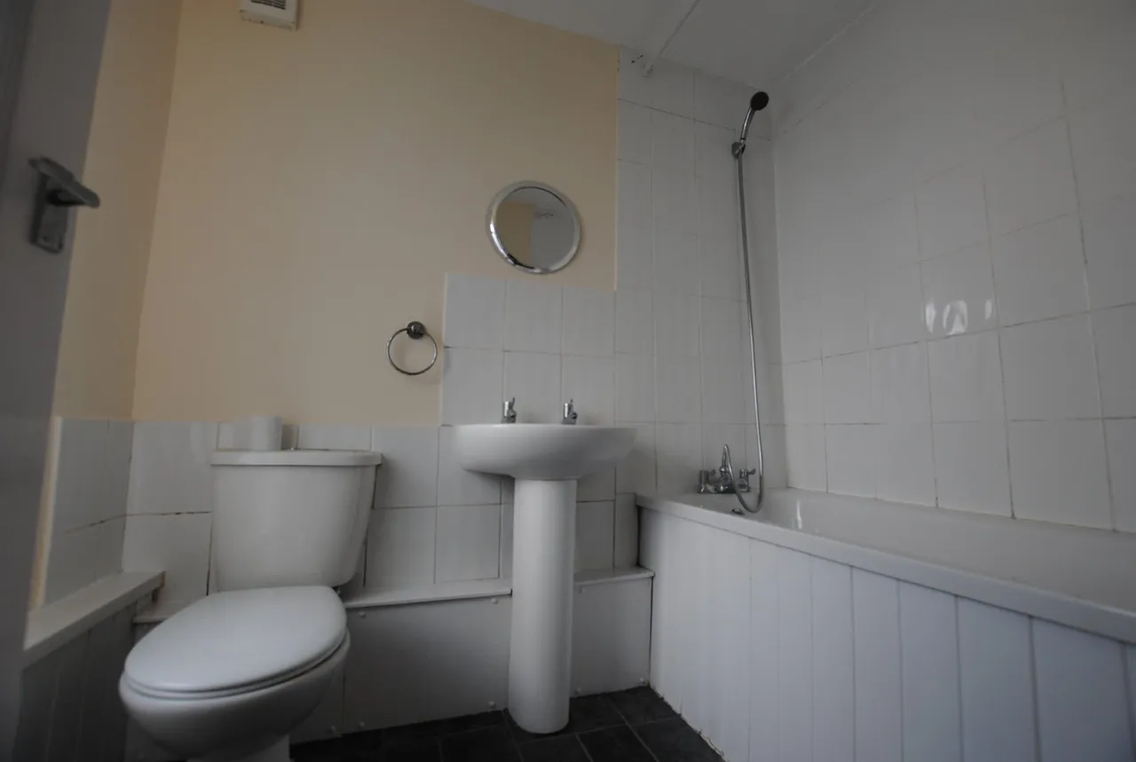 Knockhall Chase, Greenhithe, Kent, DA9 9EW, photo 9