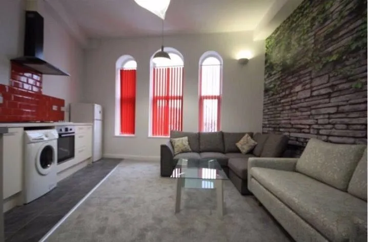 Cork Street, Ashton-under-Lyne, Greater Manchester, OL6, photo 5