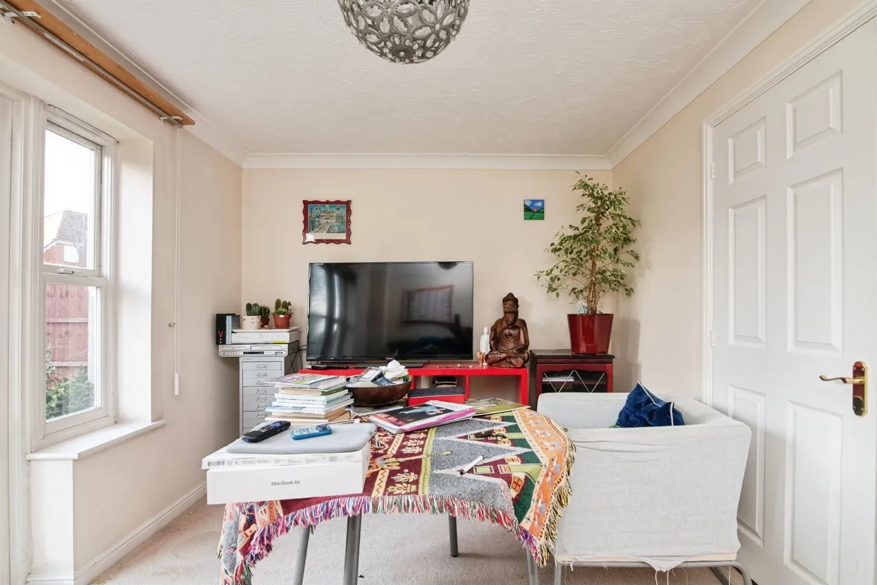 Breamore Crescent, Dudley, photo 8