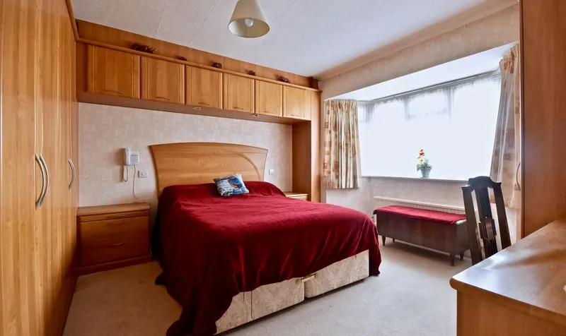Pepys Close, Ashtead, KT21, photo 8