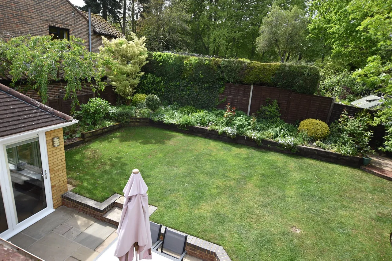 Ashley Road, Farnborough, Hampshire, GU14 7EZ, photo 22