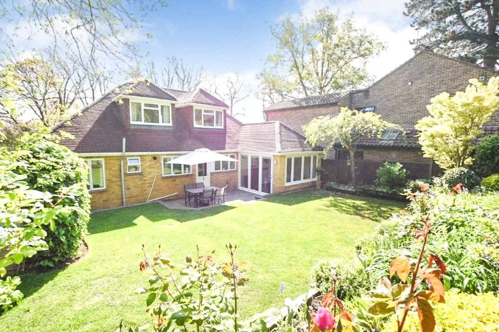 Ashley Road, Farnborough, Hampshire, GU14 7EZ, photo 4