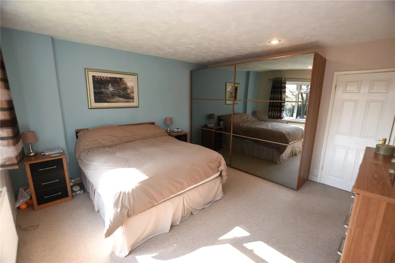 Ashley Road, Farnborough, Hampshire, GU14 7EZ, photo 11