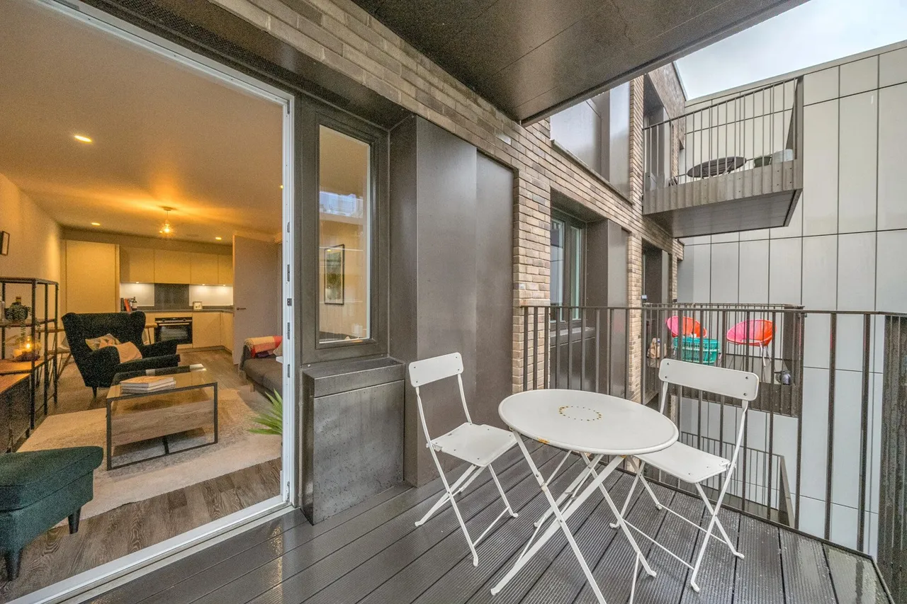 Moulding Lane, SE14, photo 10