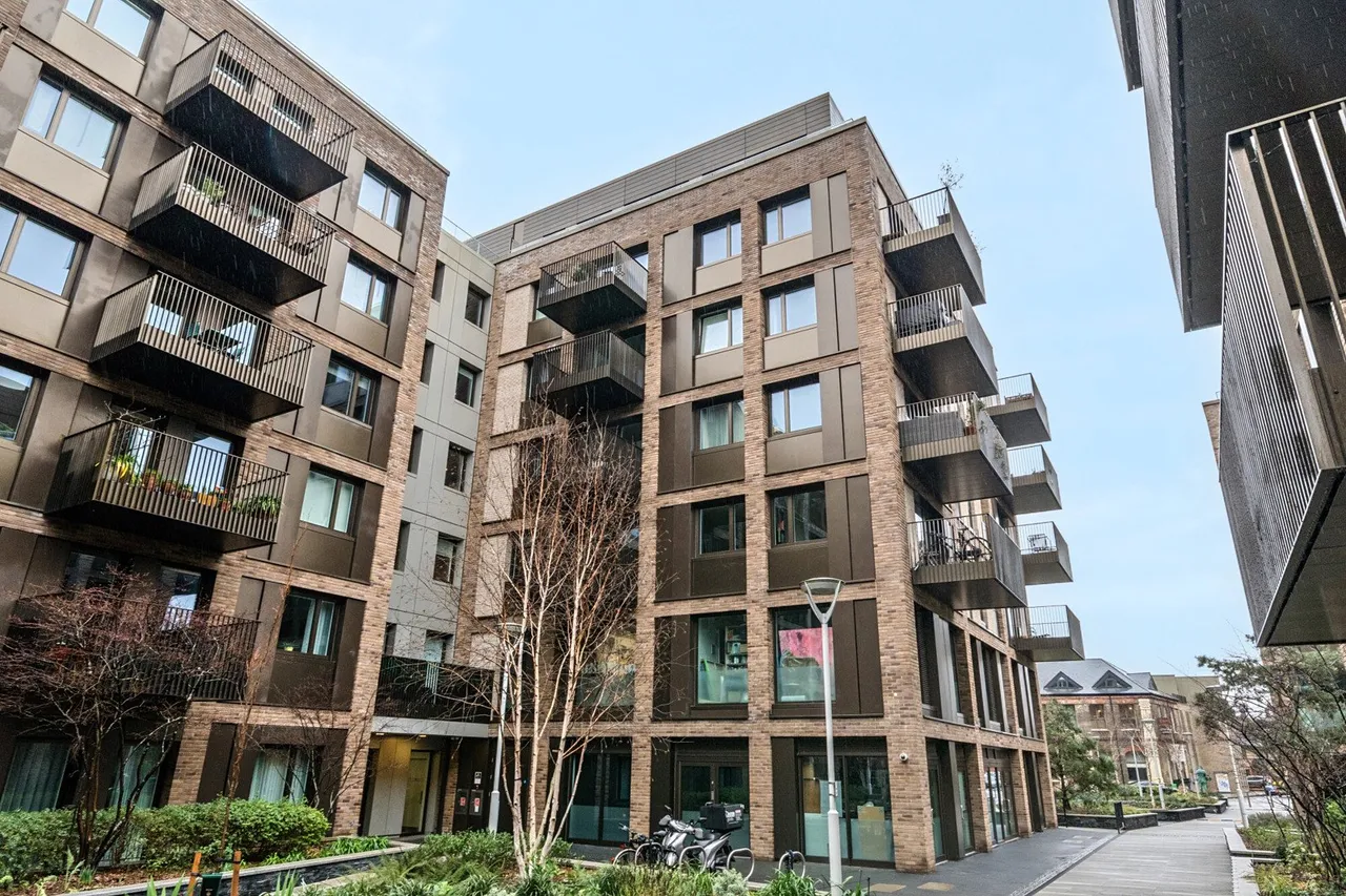 1 bed flat for sale — Moulding Lane, SE14