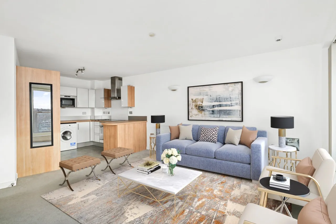 2 bed flat for sale — Argento Tower, Wandsworth