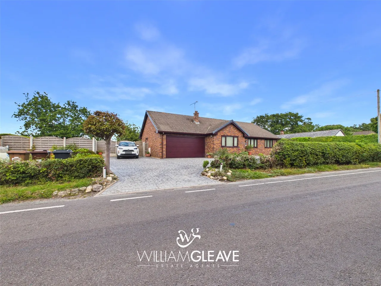 3 bed house for sale — Alltami Road, Alltami, Mold, Flintshire, CH7 6RW