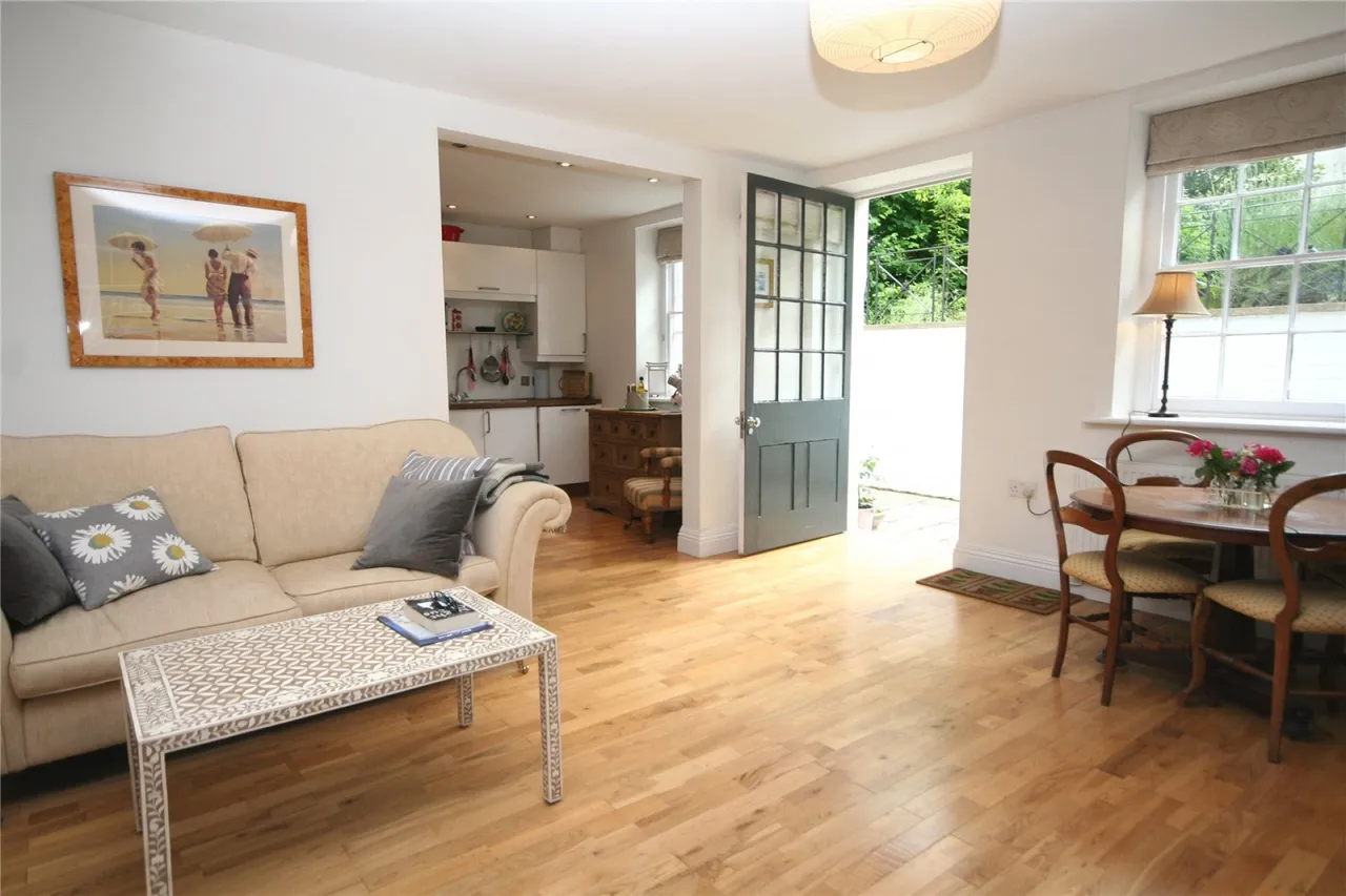 The Park, Cheltenham, GL50, photo 3