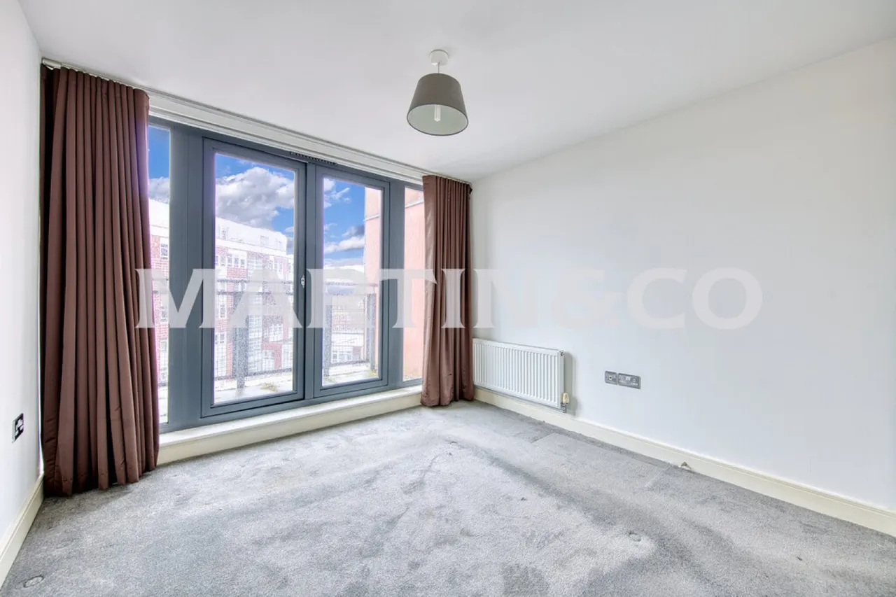 Bramley Crescent, IG2, photo 11