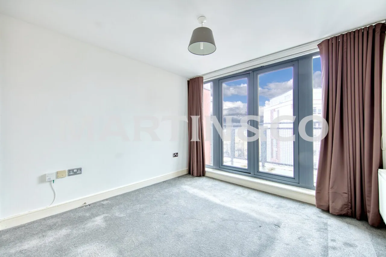 Bramley Crescent, IG2, photo 10