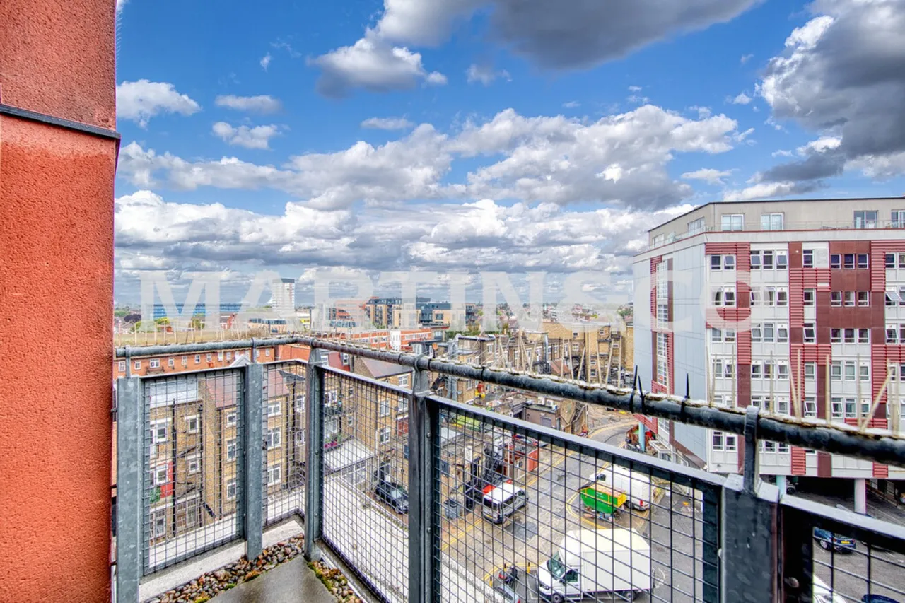 Bramley Crescent, IG2, photo 12