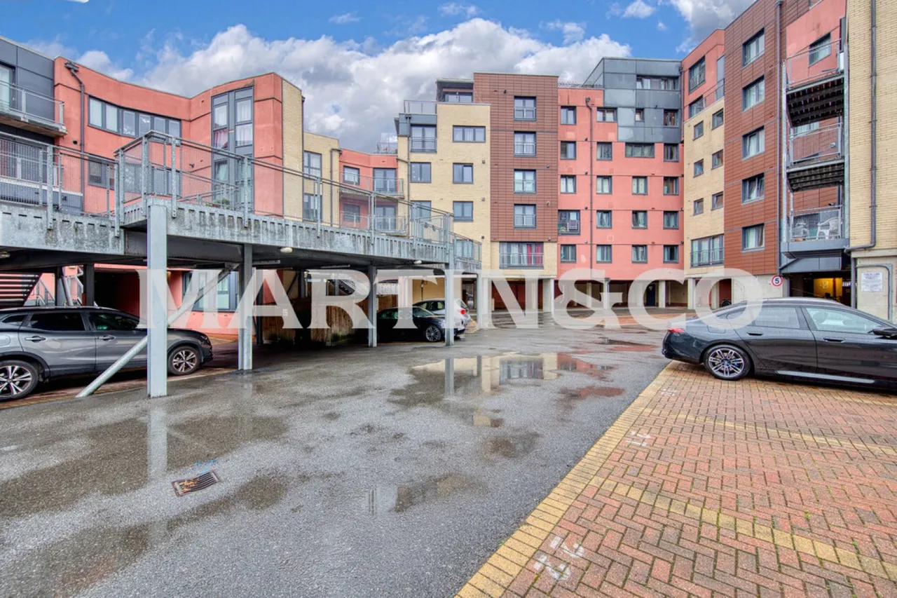 Bramley Crescent, IG2, photo 13