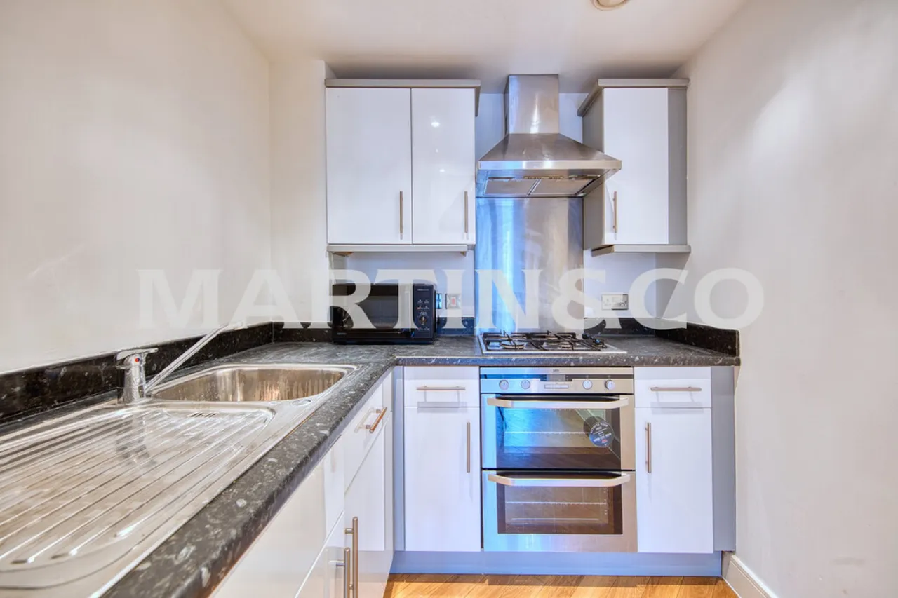 Bramley Crescent, IG2, photo 4