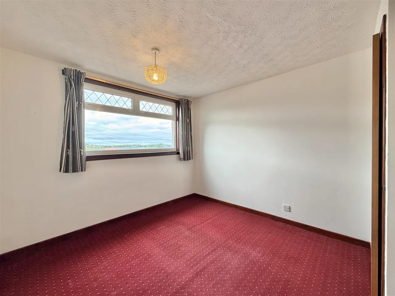 Birksburn Avenue, Stonehouse, Larkhall, ML9 3QN, photo 8