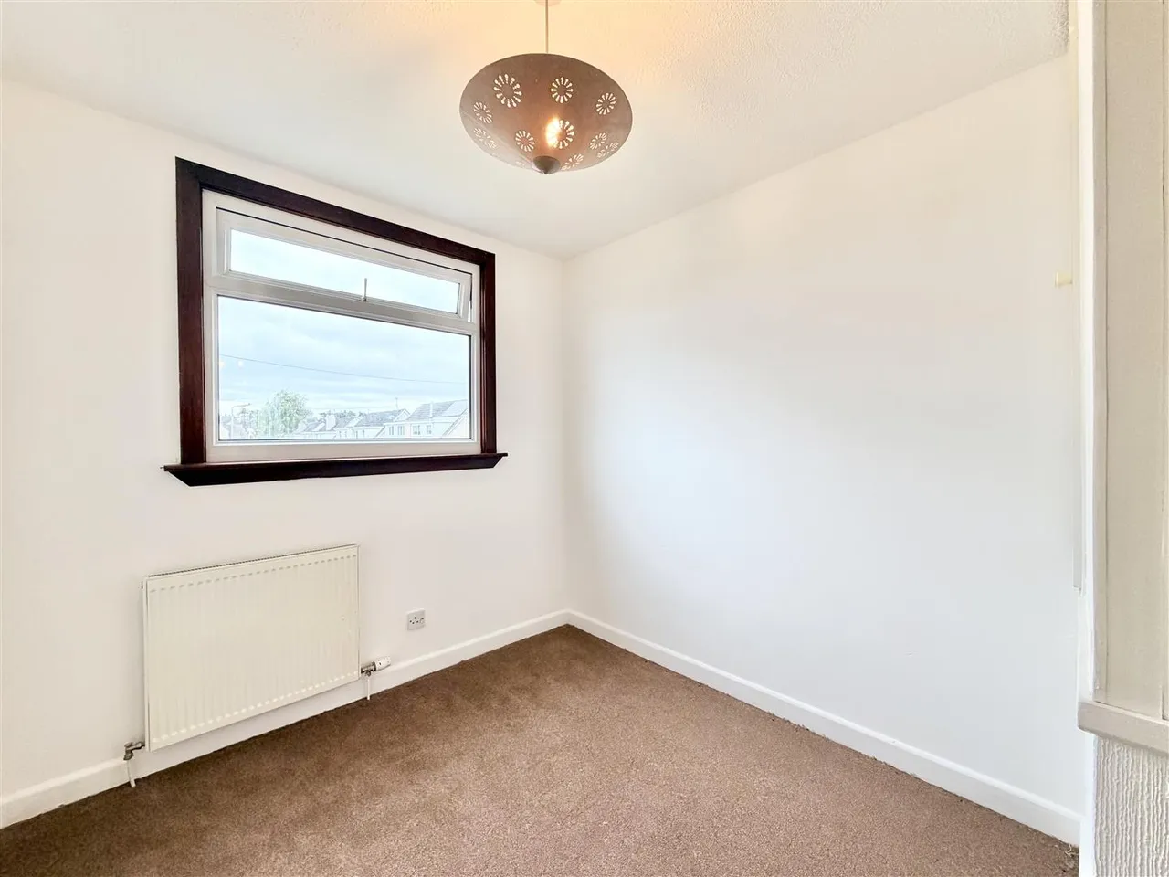 Birksburn Avenue, Stonehouse, Larkhall, ML9 3QN, photo 9