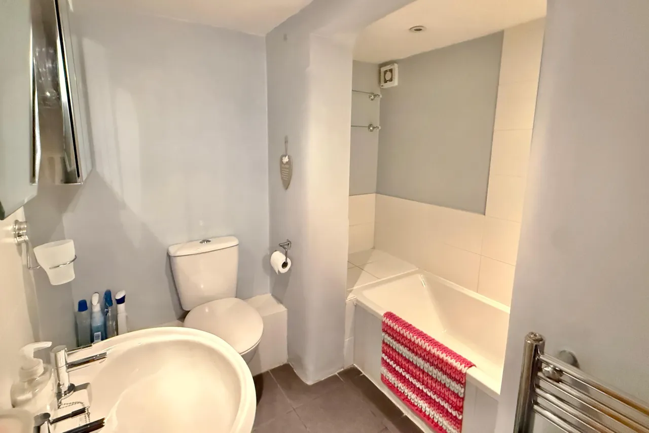 Southampton Road., Ringwood, BH24, photo 16