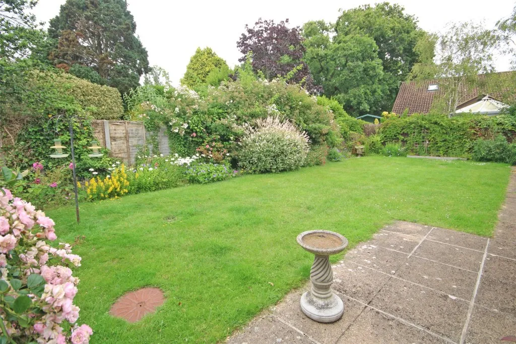 New Milton, Hampshire, photo 2