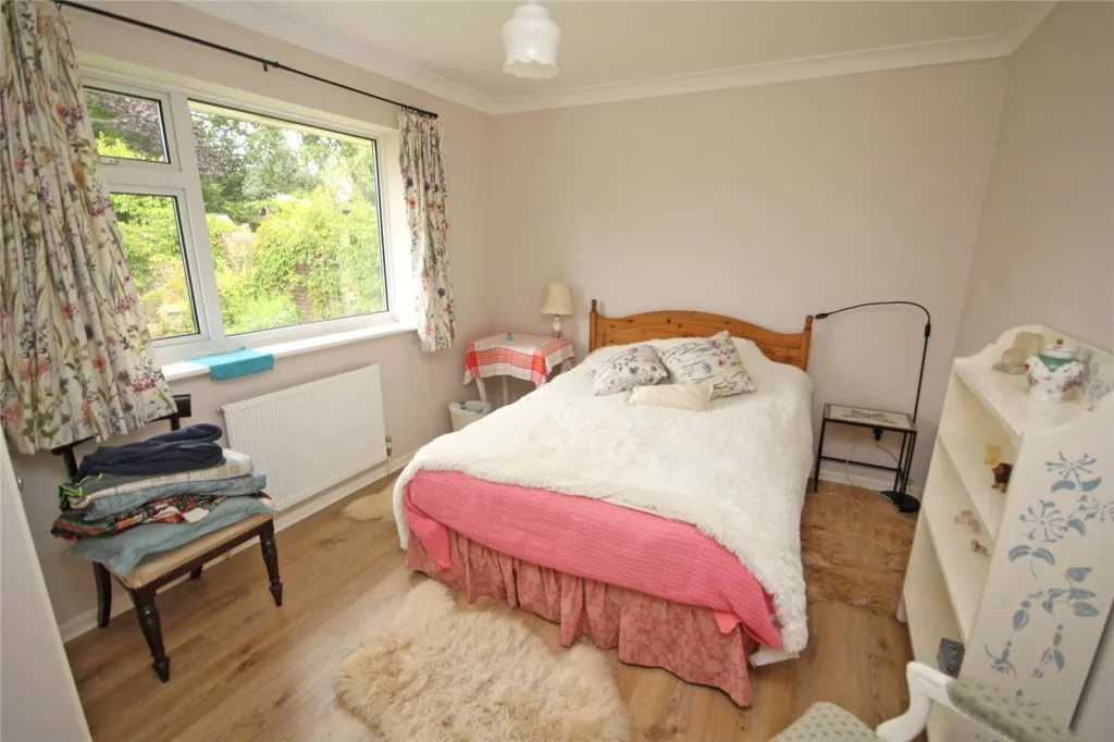 New Milton, Hampshire, photo 9