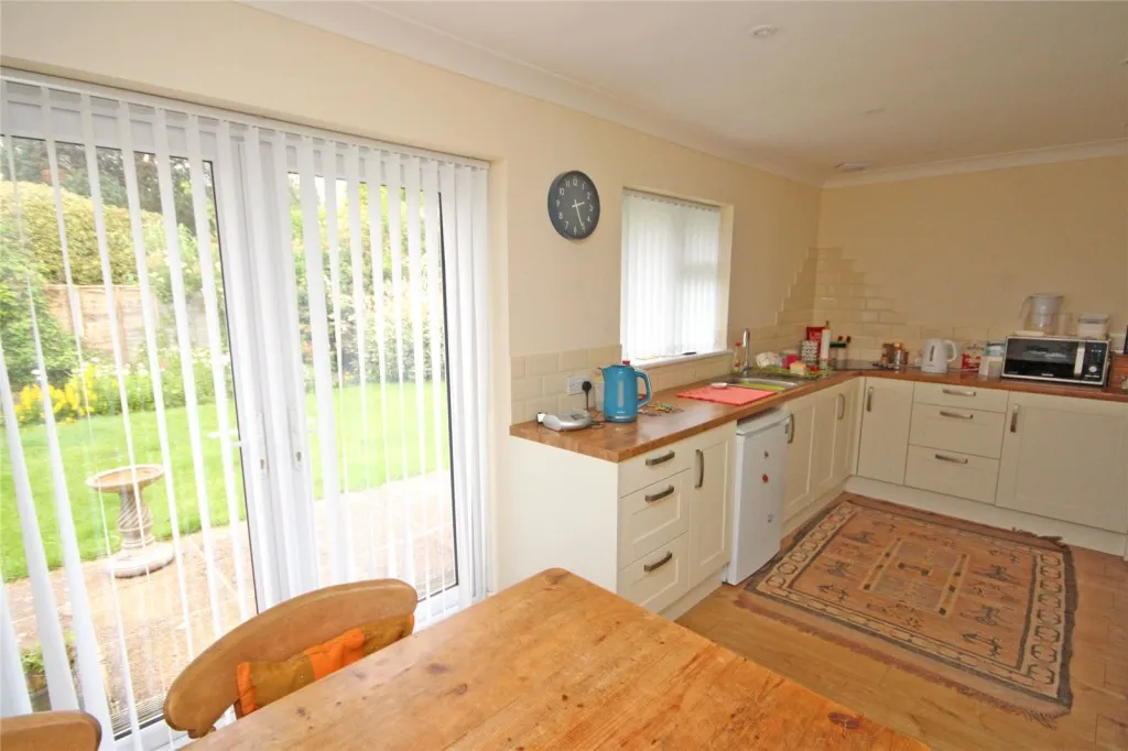 New Milton, Hampshire, photo 5