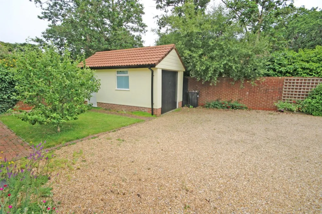 New Milton, Hampshire, photo 14