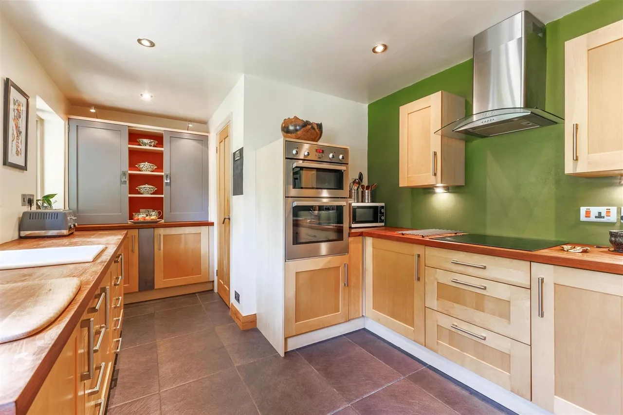 Upper Street, Defford, WR8, photo 2