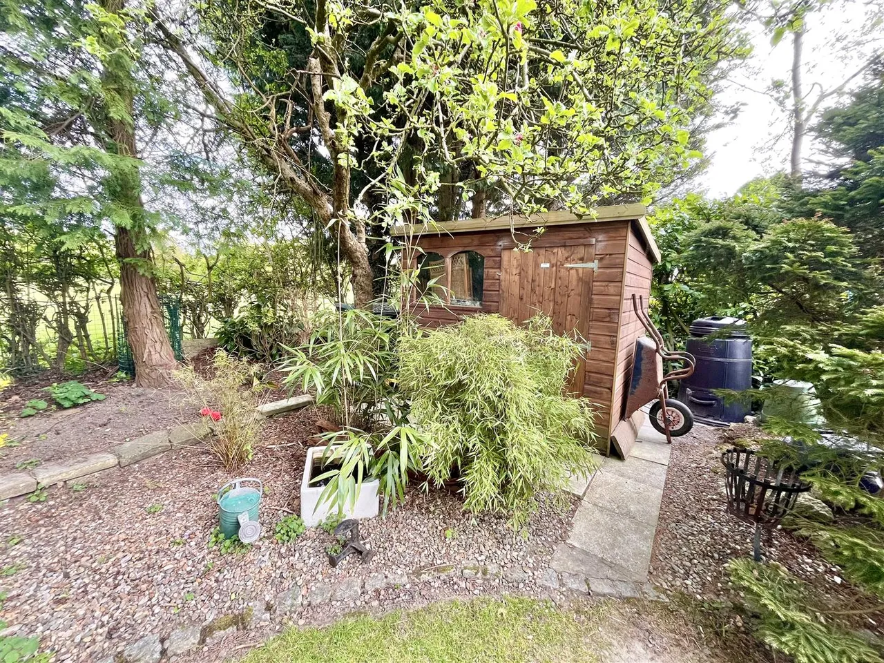 Hollin Lane, Styal, SK9, photo 14