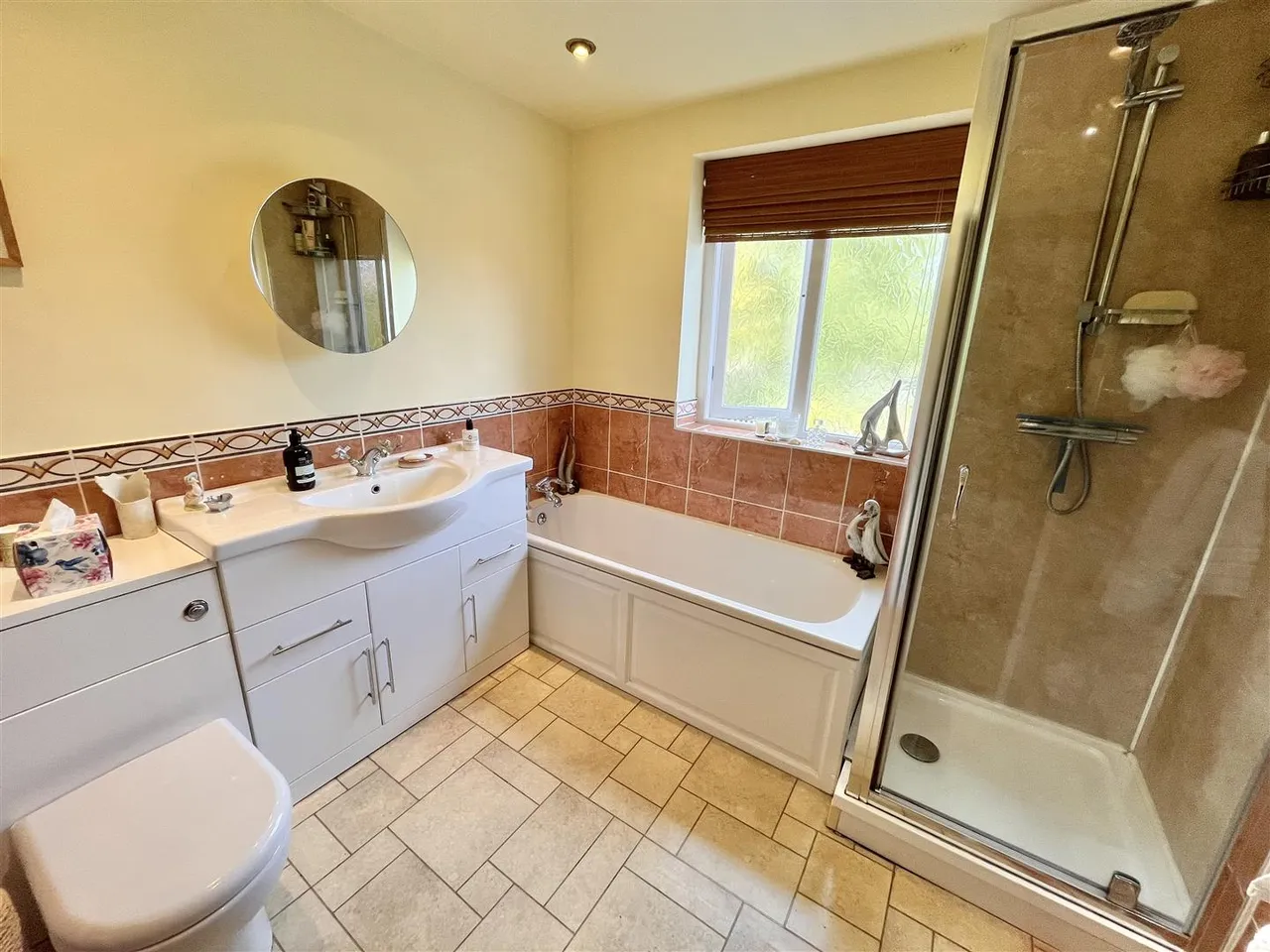 Hollin Lane, Styal, SK9, photo 11