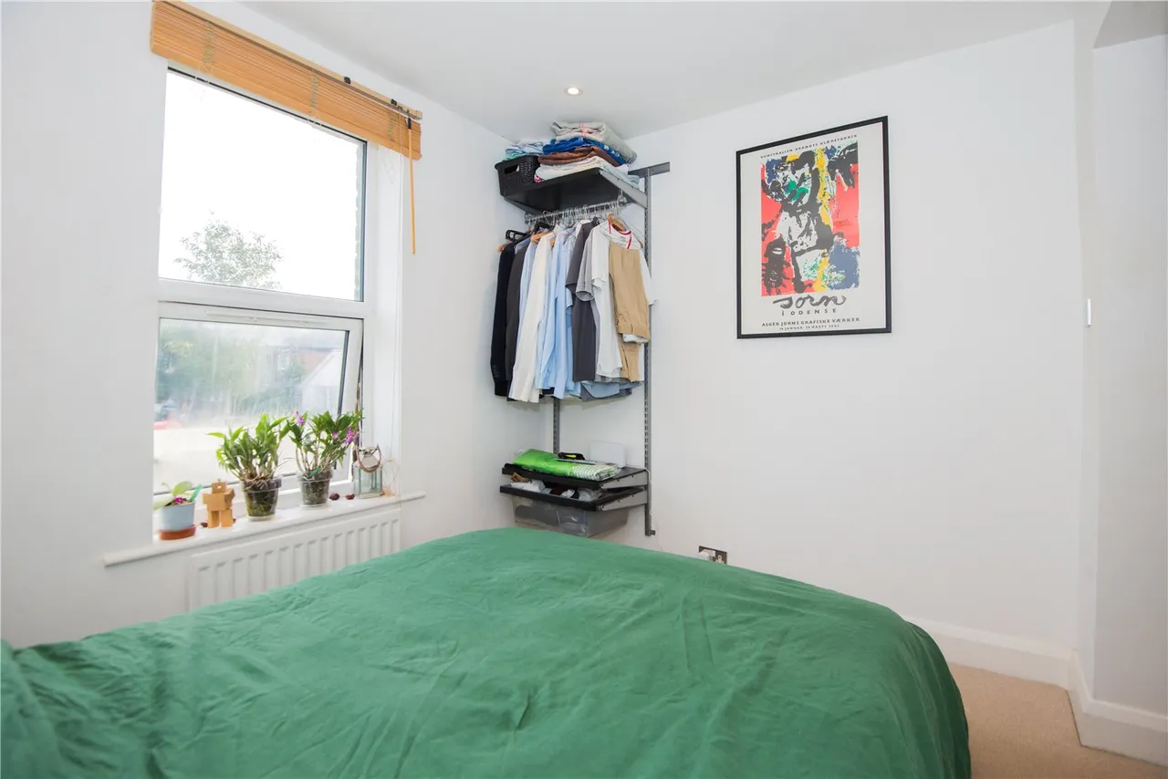 Kingston Road, Teddington, TW11, photo 4
