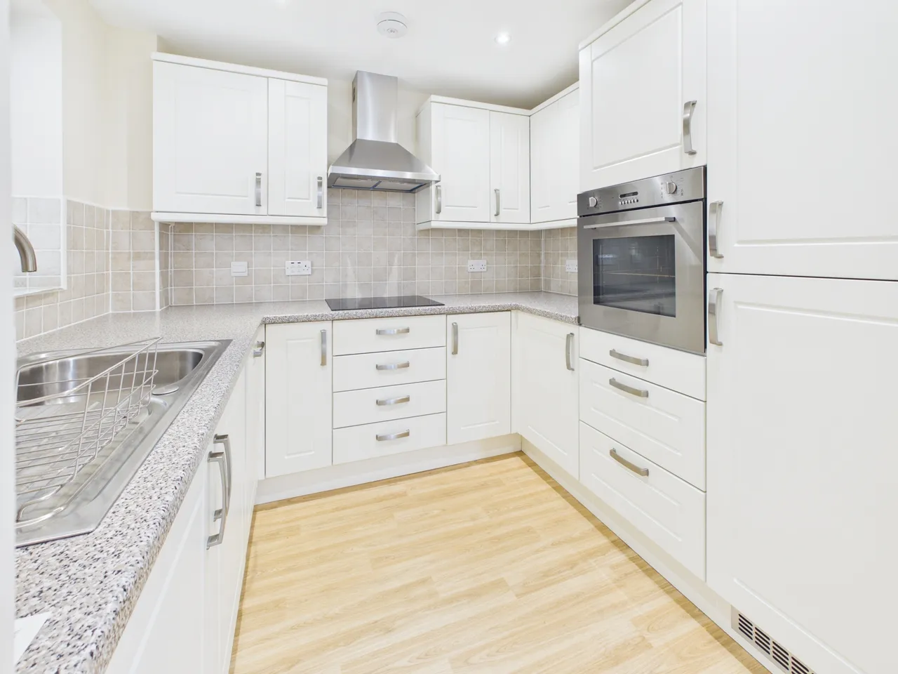 Apartment 43, Honeybourne Gate, 2 Gloucester Road, Cheltenham, GL51 8DW, photo 2