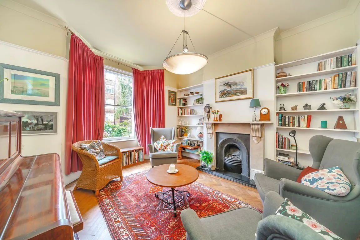 Sutton Lane North, W4, photo 2