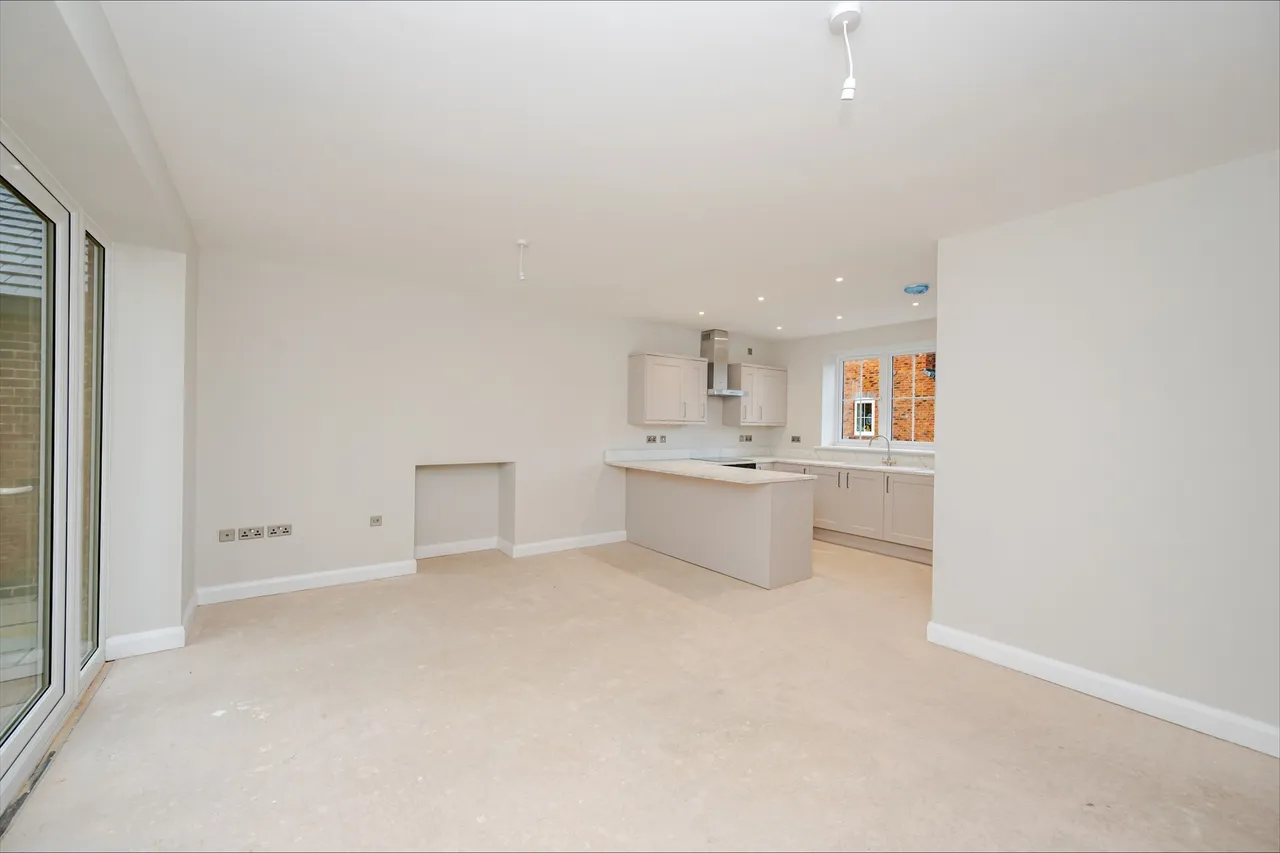 The Hawthorns, Scropton, Derby, photo 5