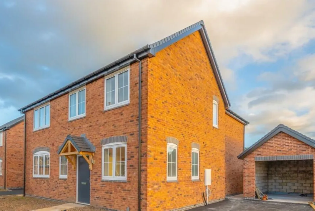 The Hawthorns, Scropton, Derby, photo 2