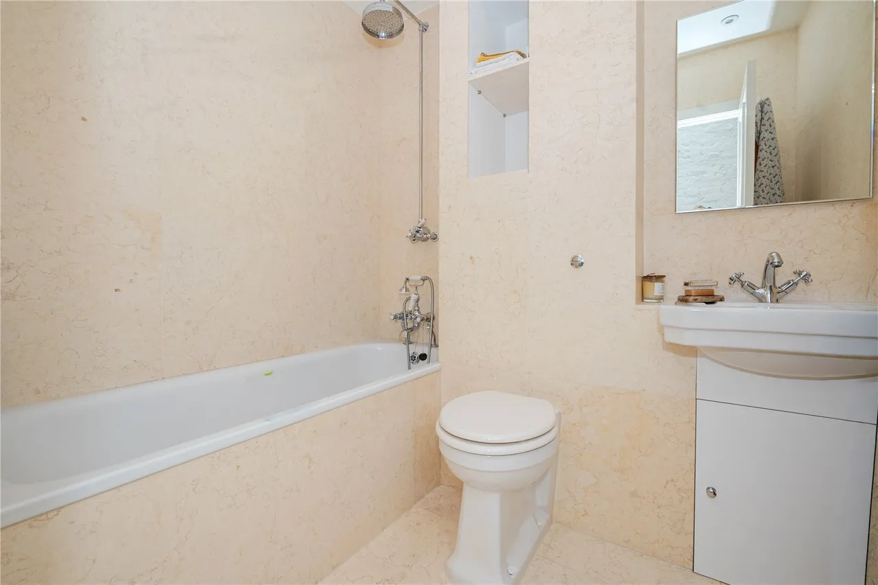 Staten Gardens, Twickenham, TW1, photo 14