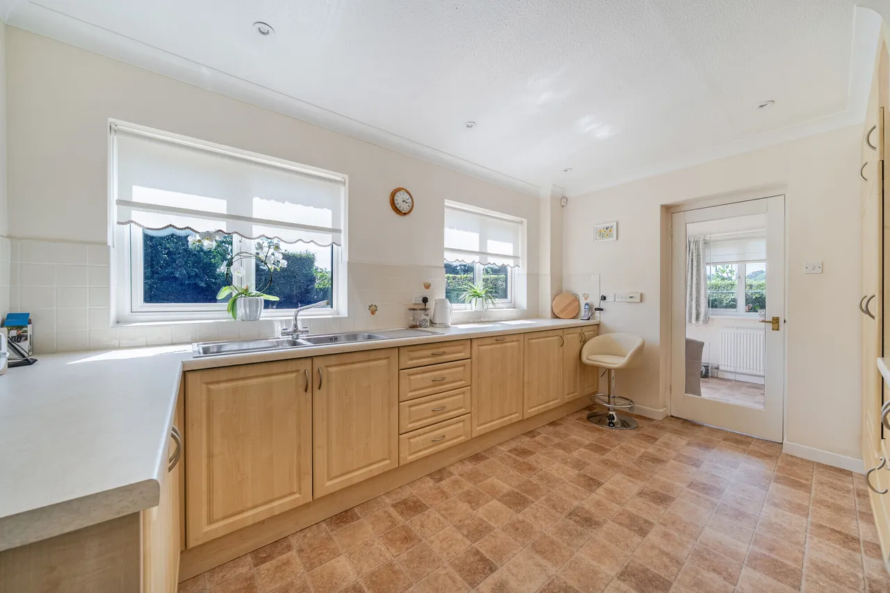 Willow Park, Stoke Poges, SL2, photo 5