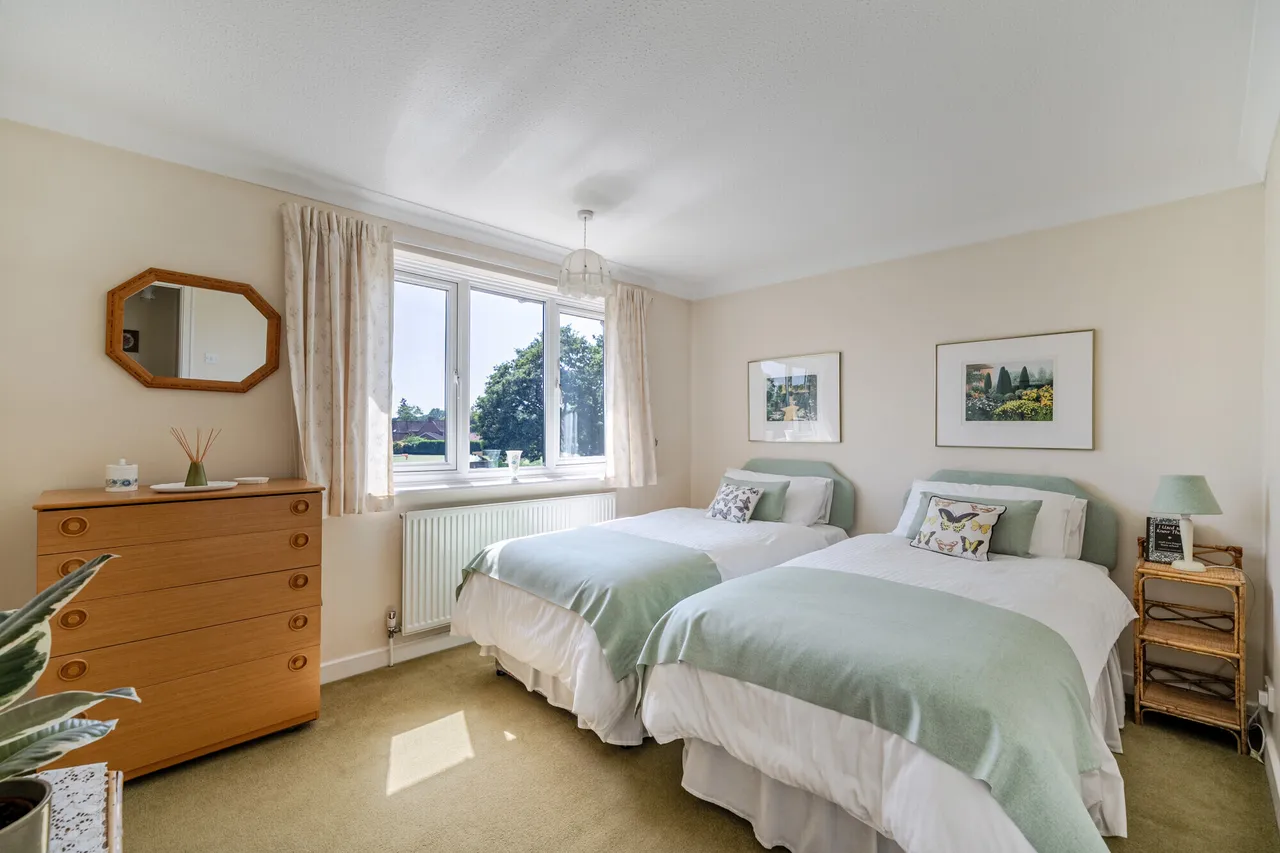 Willow Park, Stoke Poges, SL2, photo 12