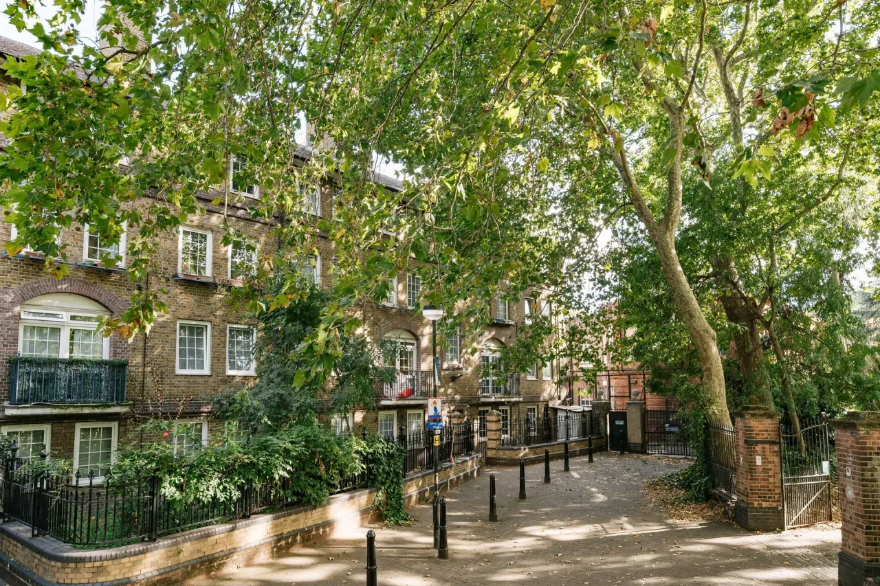 Roman Road, Bethnal Green, E2, photo 8