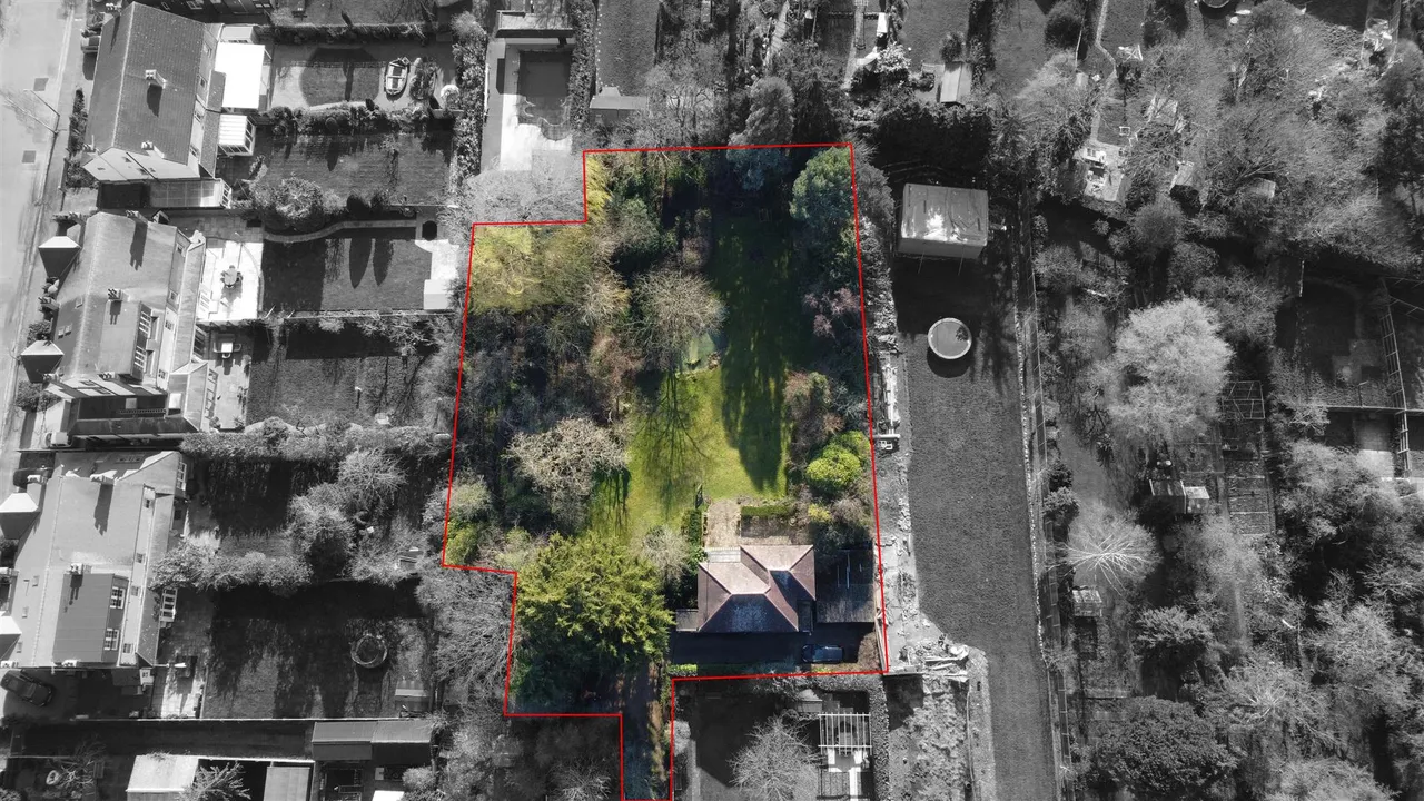 Algers Road, Loughton, photo 7