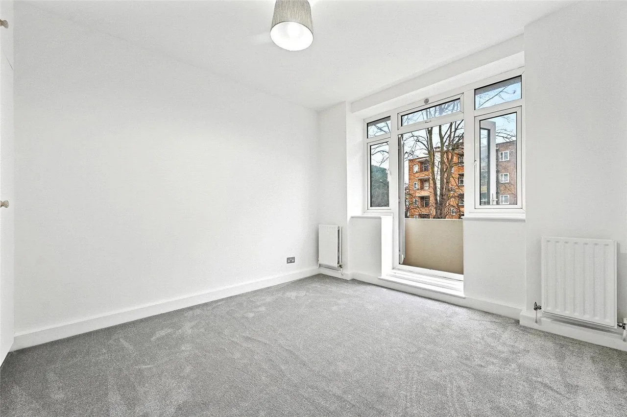 Goldhawk Road, London, W12, photo 5