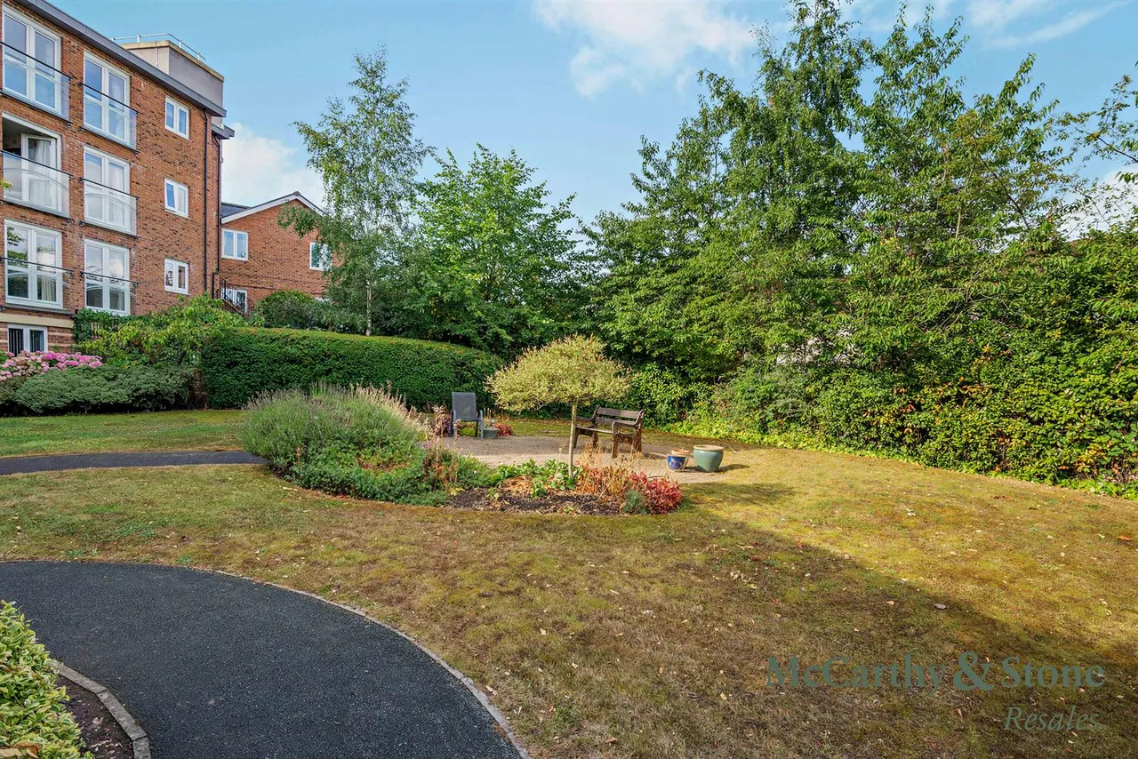 Malpas Road, Northallerton, DL7, photo 2