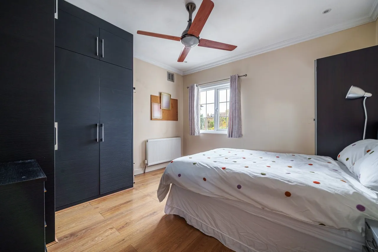 St. James's Road, DA11, photo 10