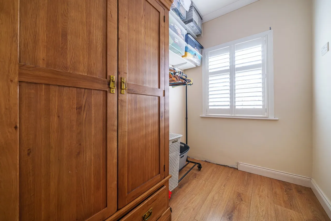 St. James's Road, DA11, photo 17