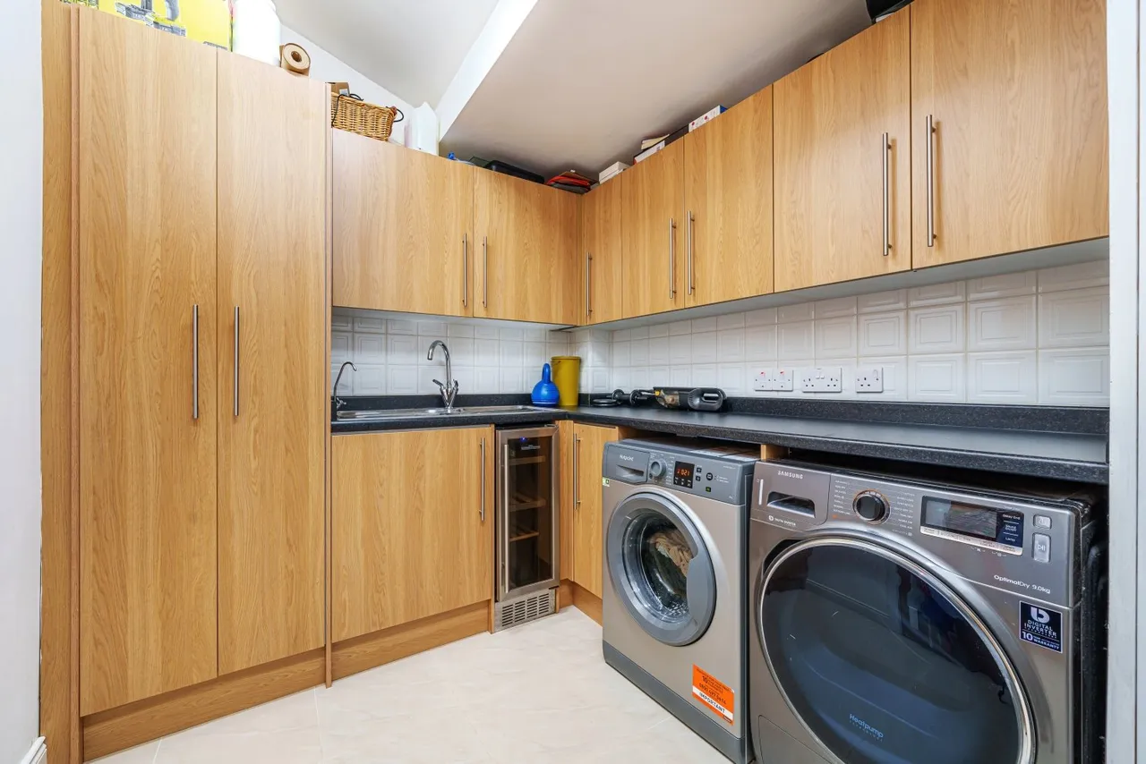 St. James's Road, DA11, photo 8