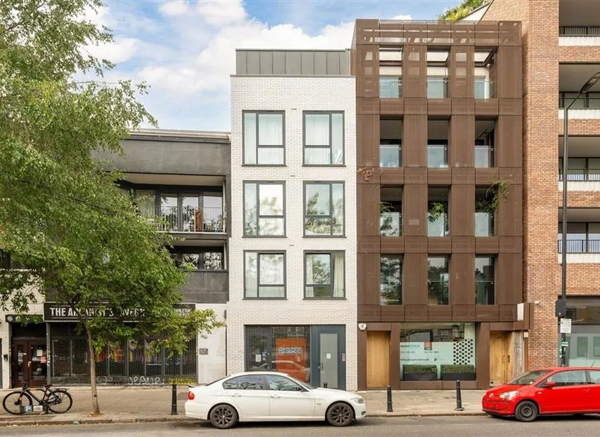 1 bed flat for sale, Hackney Road, London, E2