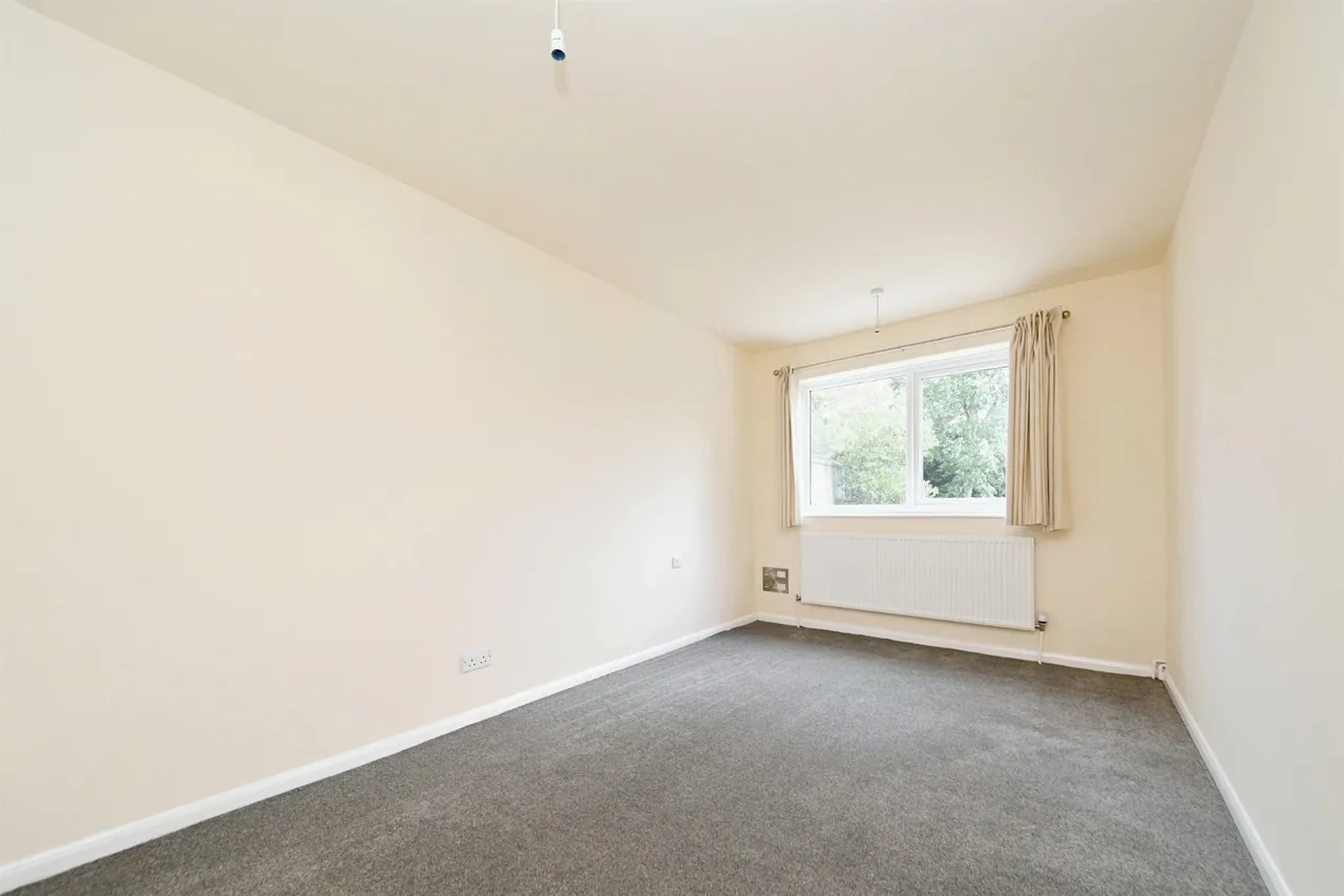 Birch Grove, West Winch, PE33, photo 11