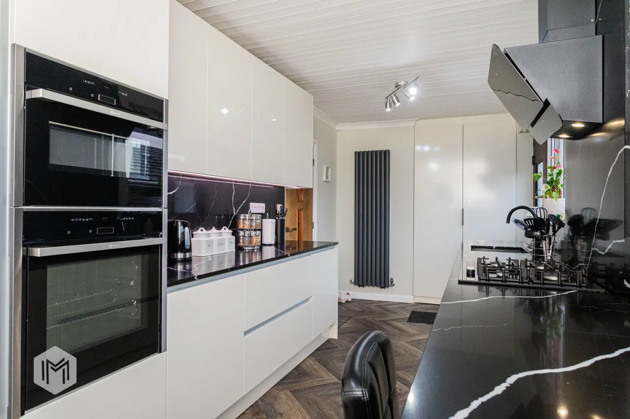 Laburnum Park, Bolton, BL2 3BX, photo 8