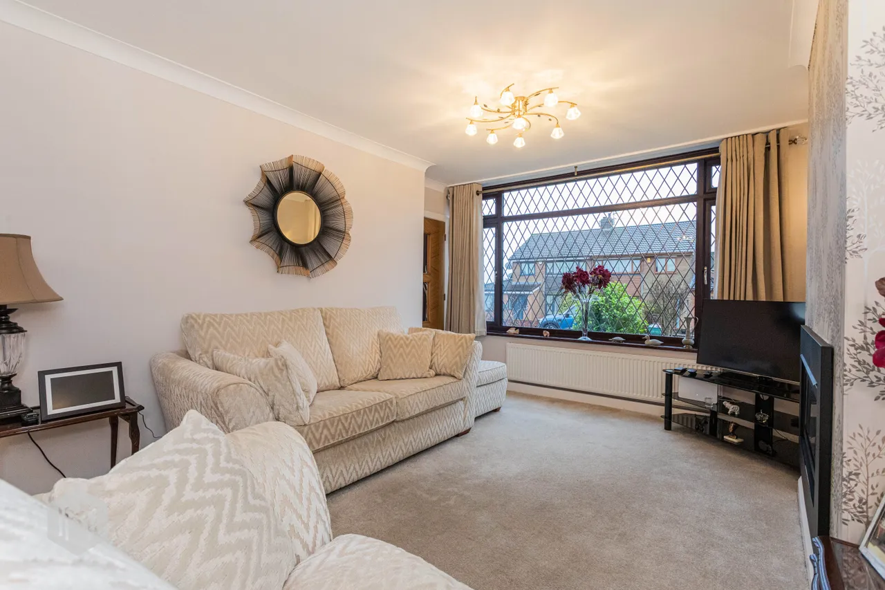Laburnum Park, Bolton, BL2 3BX, photo 4