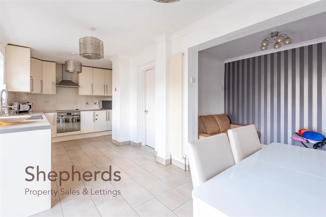 Westlea Road, Broxbourne, EN10, photo 6