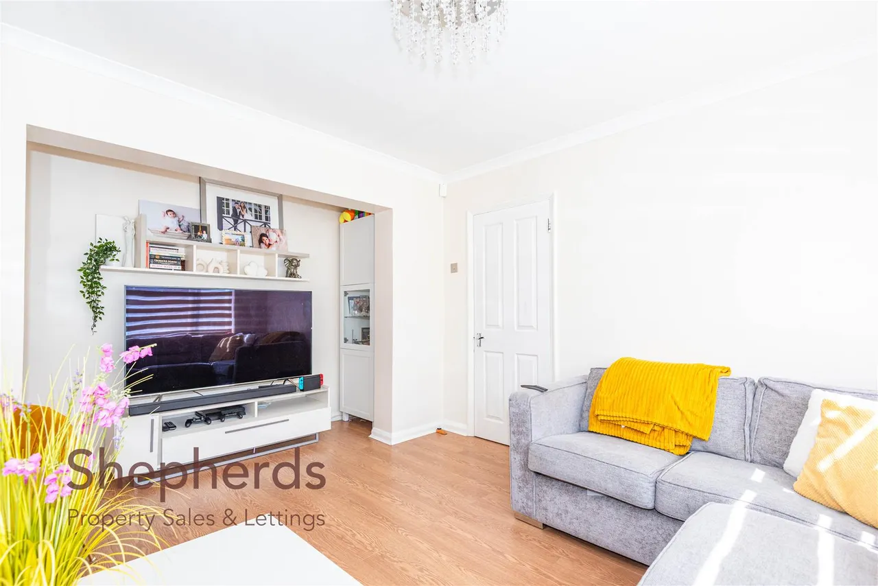 Westlea Road, Broxbourne, EN10, photo 5